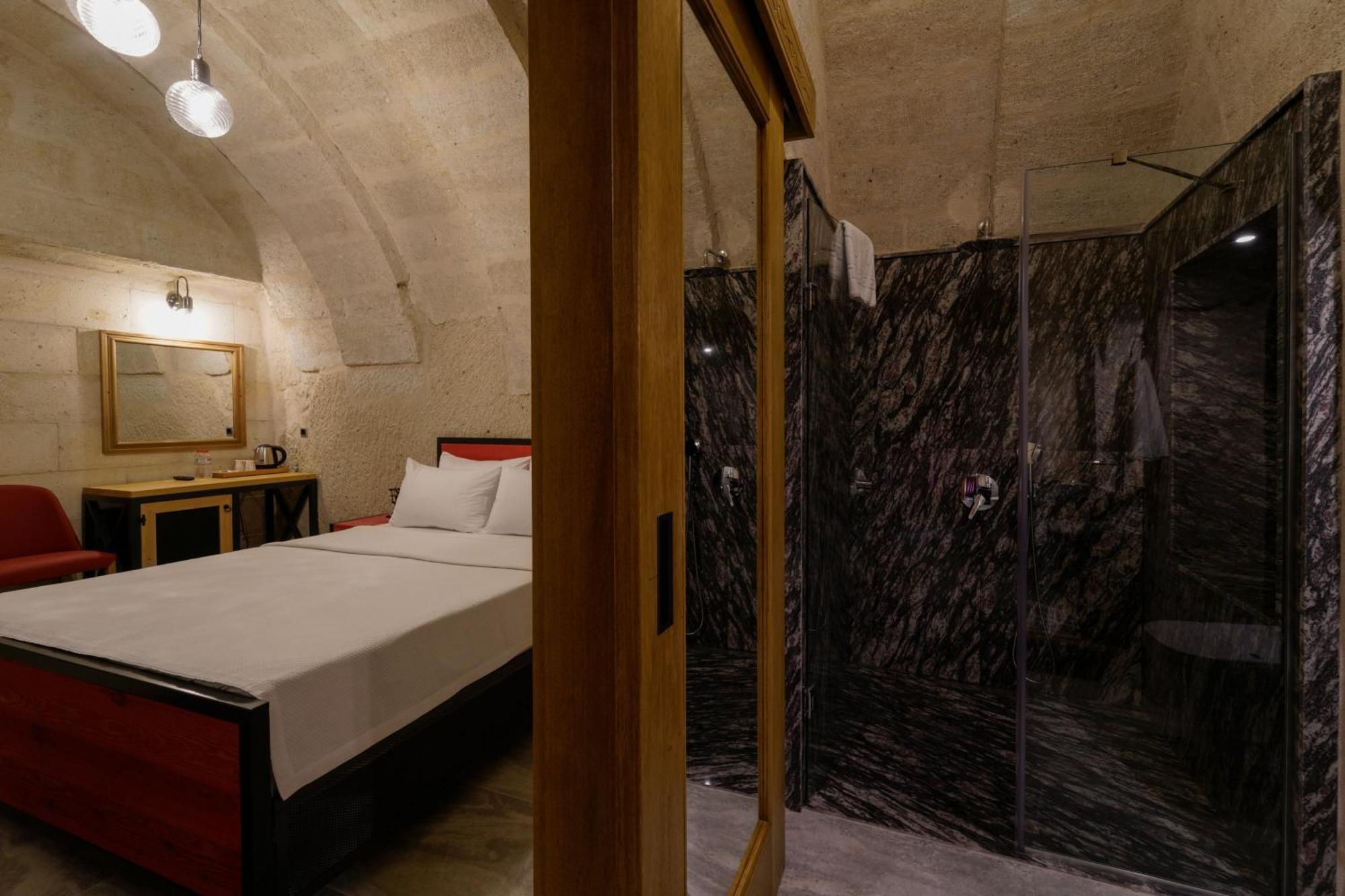 The Niche Cave Hotel เกอเรเม ภายนอก รูปภาพ