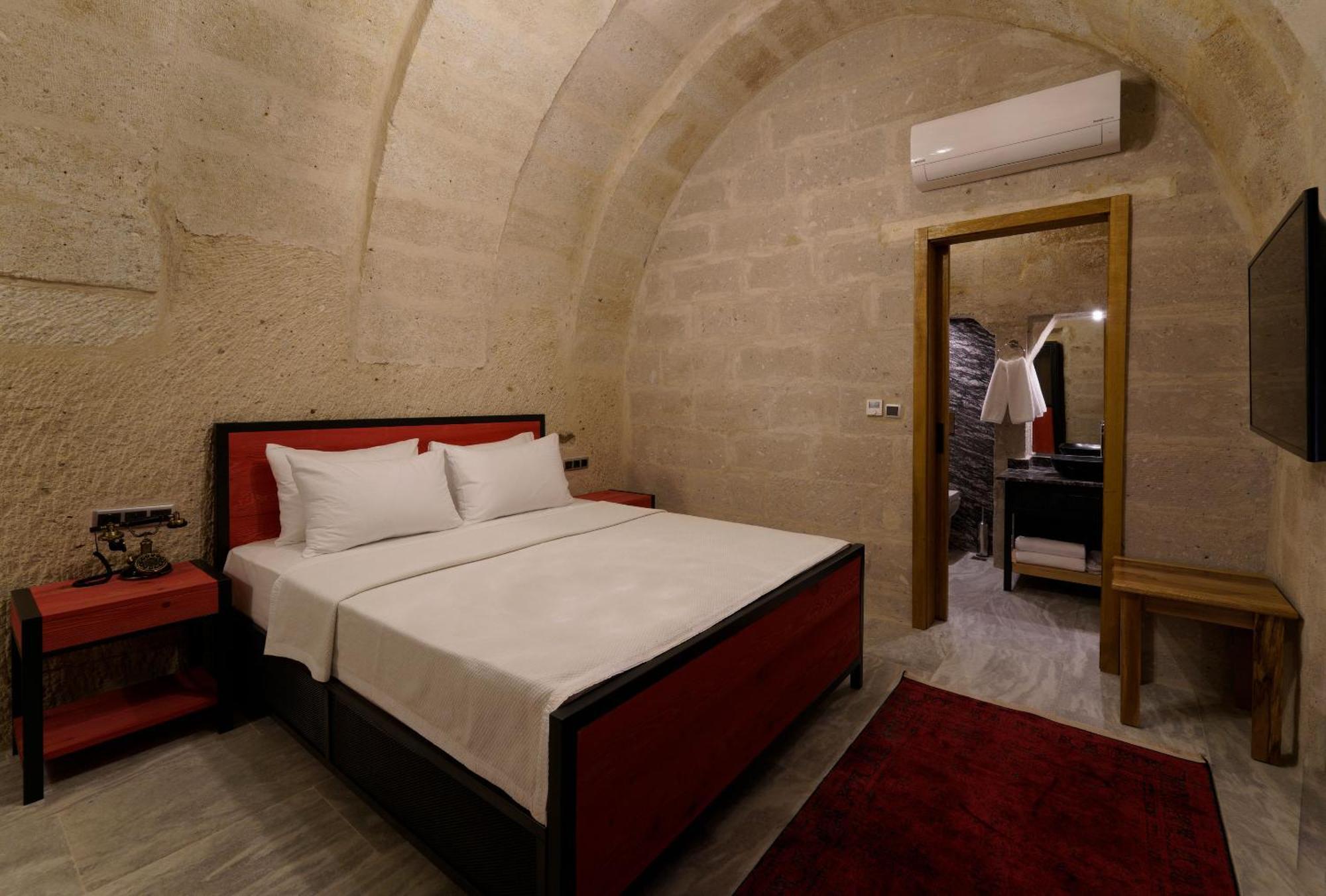 The Niche Cave Hotel เกอเรเม ภายนอก รูปภาพ
